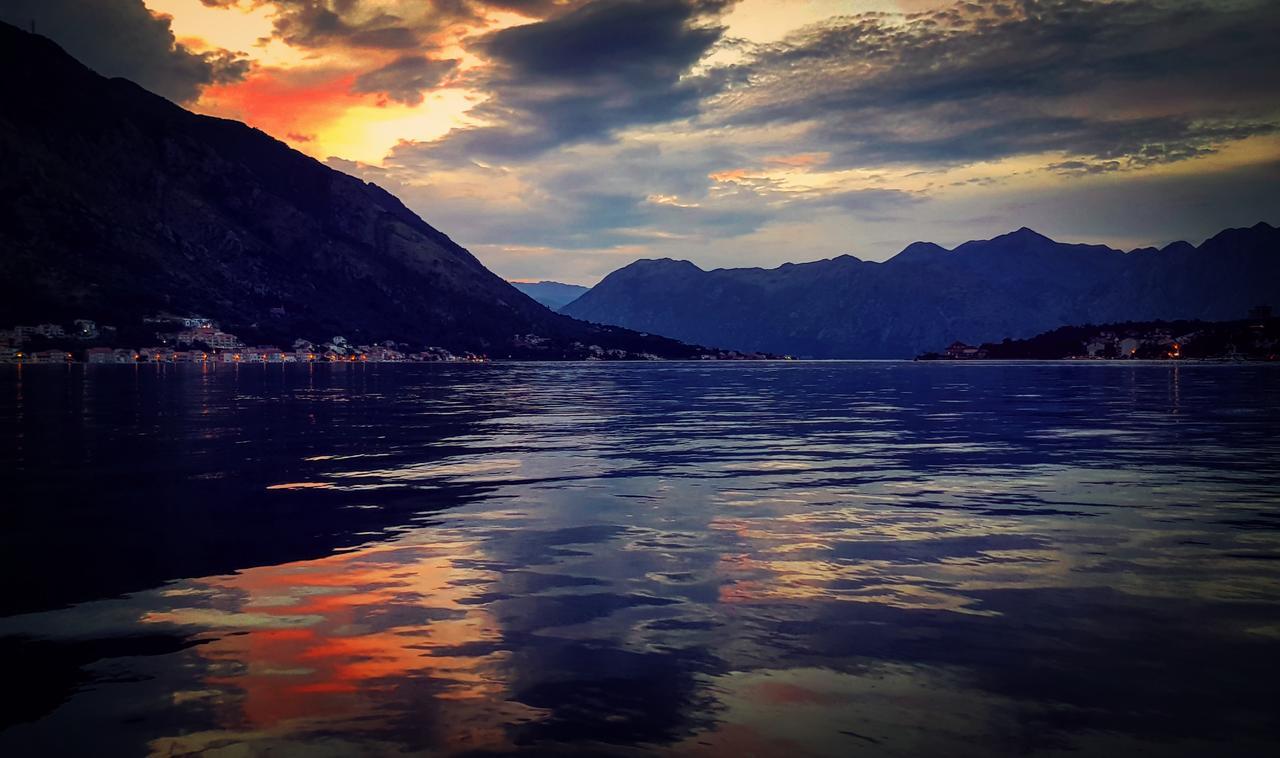 Kotor Bagus - Cozy Boutique Old Town Studio With Seaview Terrace Exterior photo